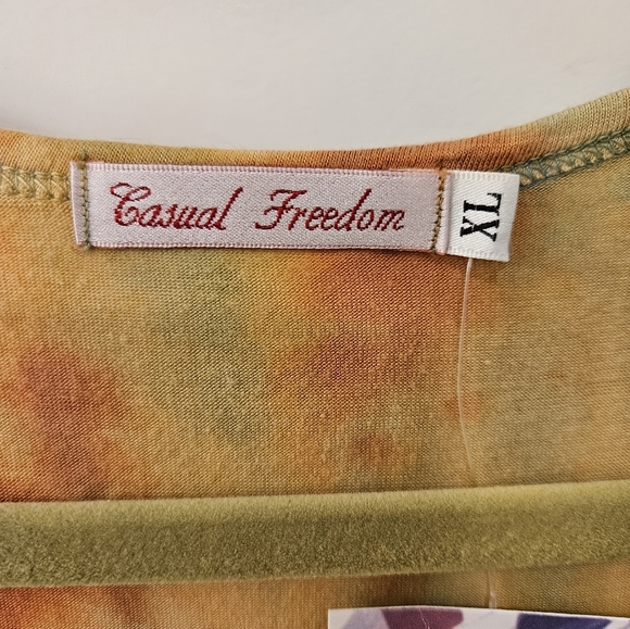 NWT - VTG - Casual Freedom Stretch Top - Size XL - Picture 4 of 8